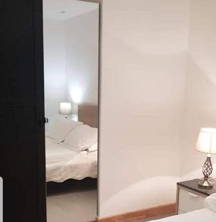 Jadwin Beautiful Room Share Toilet 2 People Londres Exterior foto