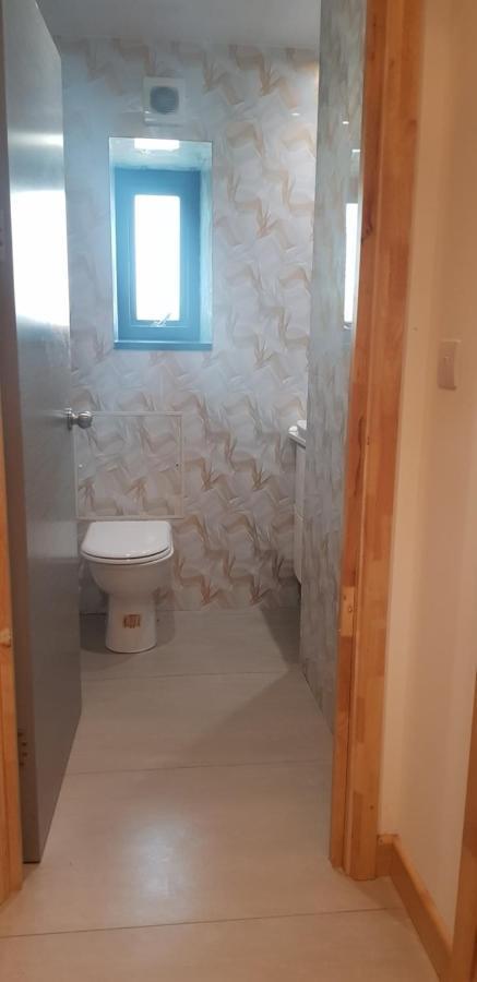 Jadwin Beautiful Room Share Toilet 2 People Londres Exterior foto